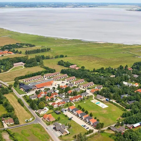 Dom wakacyjny Xcviii *